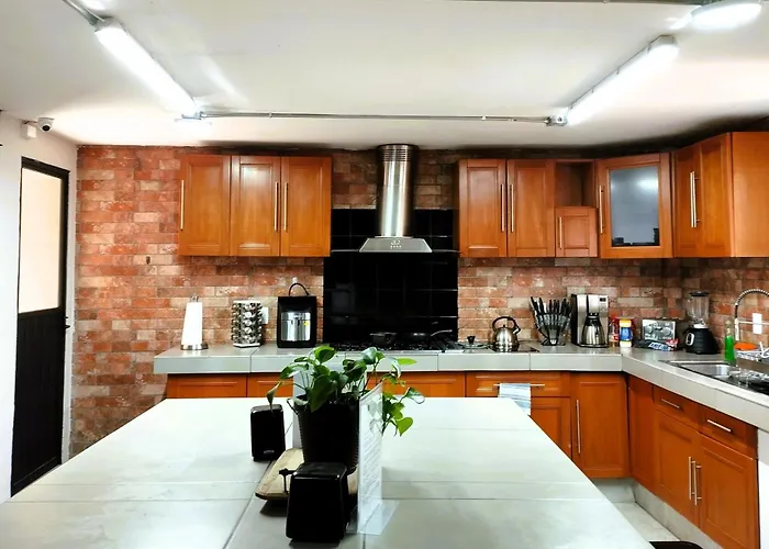 Apartment R08 Mid At Itesm Cem Full Services, Shared-kitchen, Fridge ,laundry, Smart Tv, Parking, Balcony