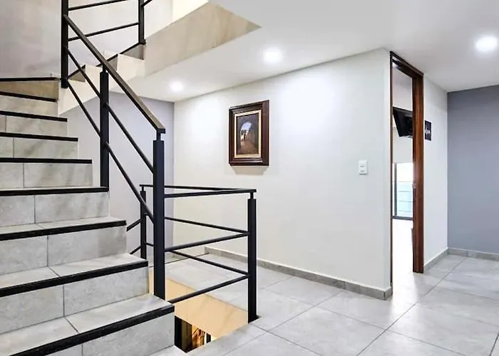R08 Mid At Itesm Cem Full Services, Shared-kitchen, Fridge ,laundry, Smart Tv, Parking, Balcony Apartment Mexico City
